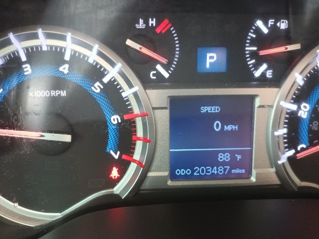 Toyota 4Runner SR5 2WD 2014