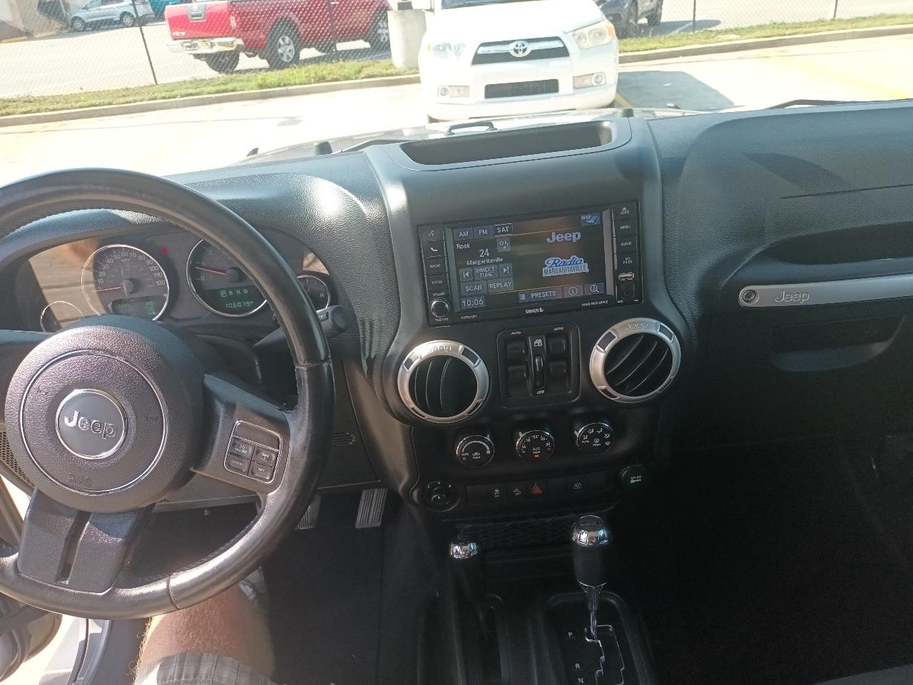 Jeep Wrangler JK Unlimited Sahara 4WD 2018