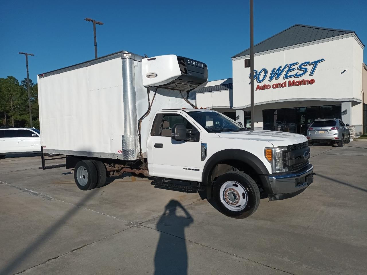 2017 Ford F-550 Regular Cab DRW 2WD