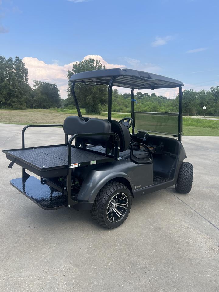 EZGO RXV  2023