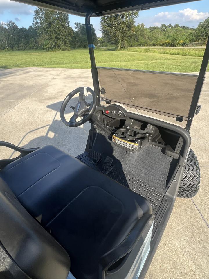 EZGO RXV  2021