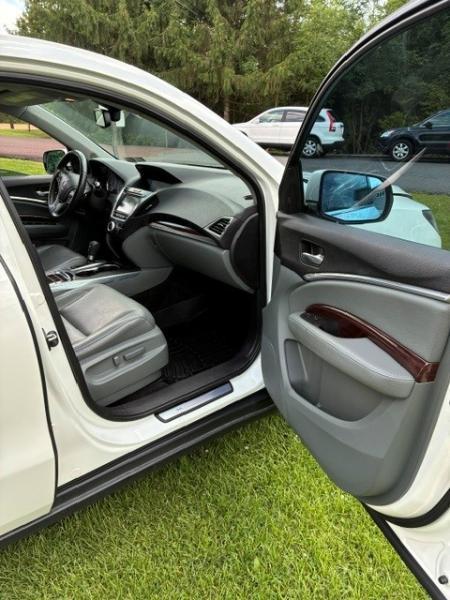 Acura MDX  2015