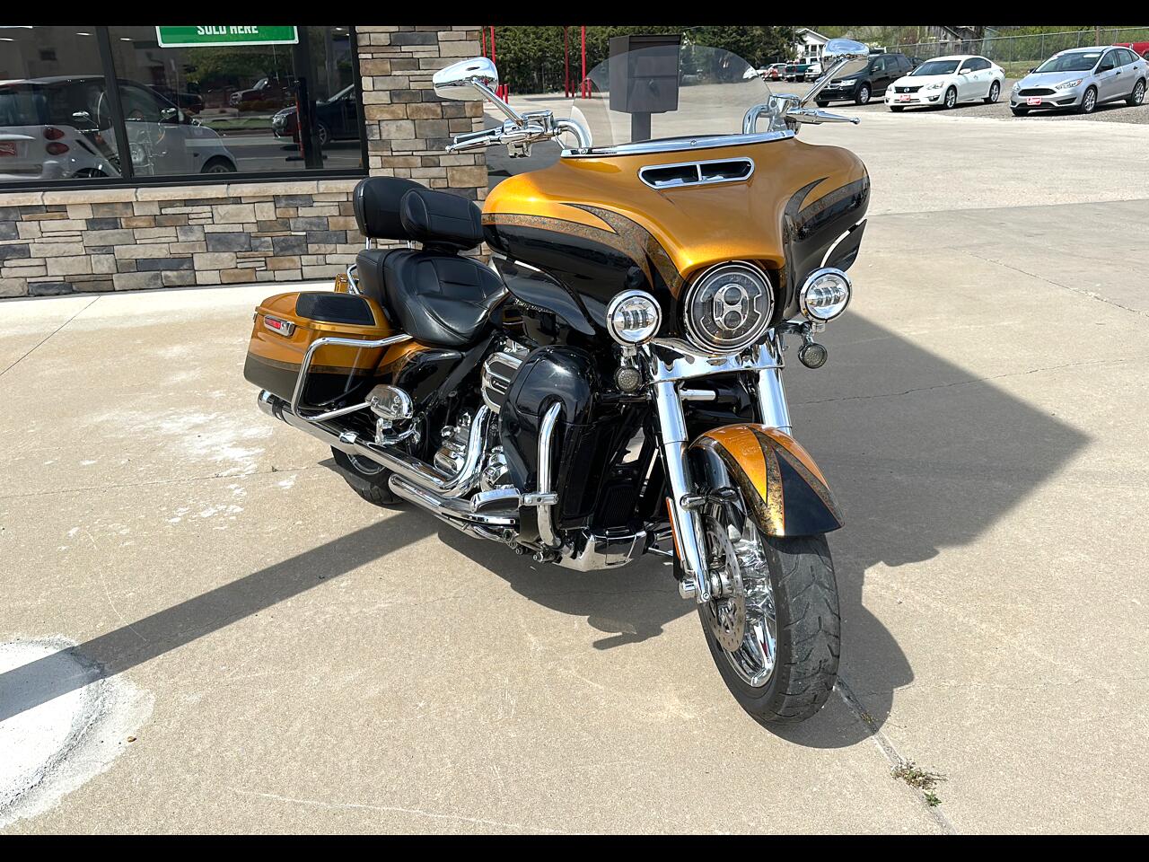 Harley-Davidson CVO Limited  2015