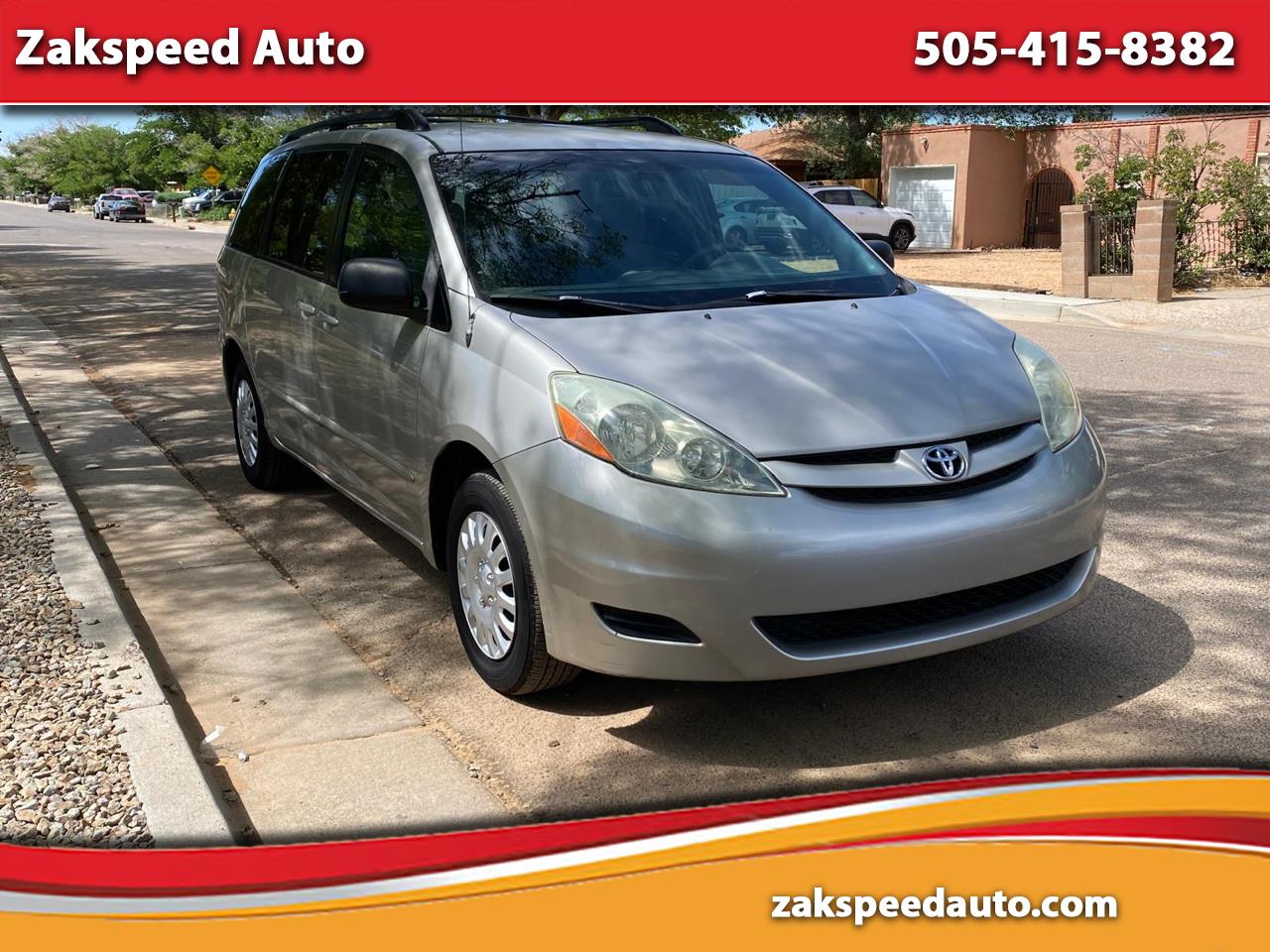2006 Toyota Sienna LE 7-Passenger