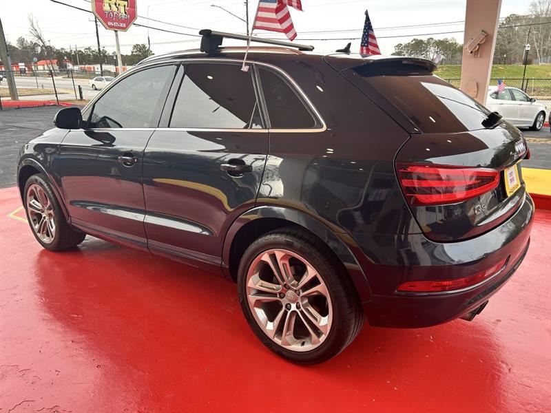 Audi Q3  2015