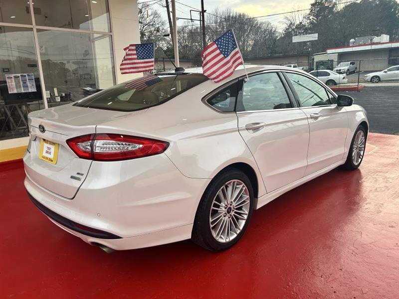 Ford Fusion  2014