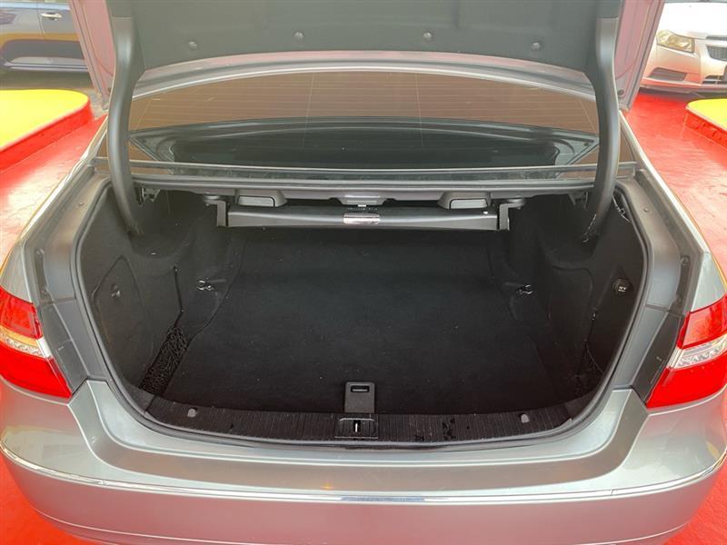 Mercedes-Benz E-Class  2012