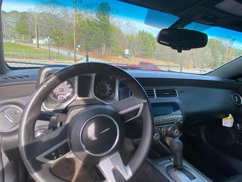 Chevrolet Camaro  2011