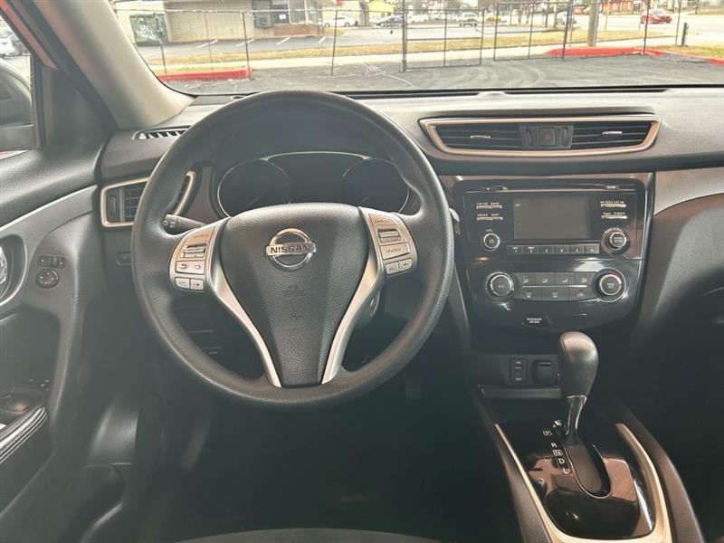 Nissan Rogue  2016