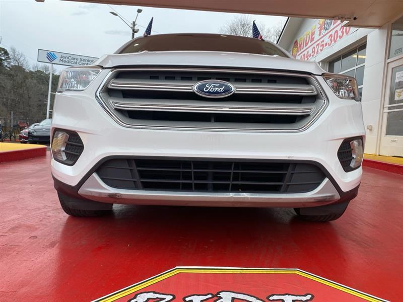 Ford Escape  2019