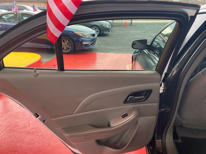 Chevrolet Malibu  2015