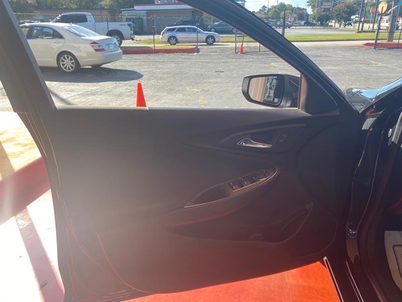 Chevrolet Malibu  2018