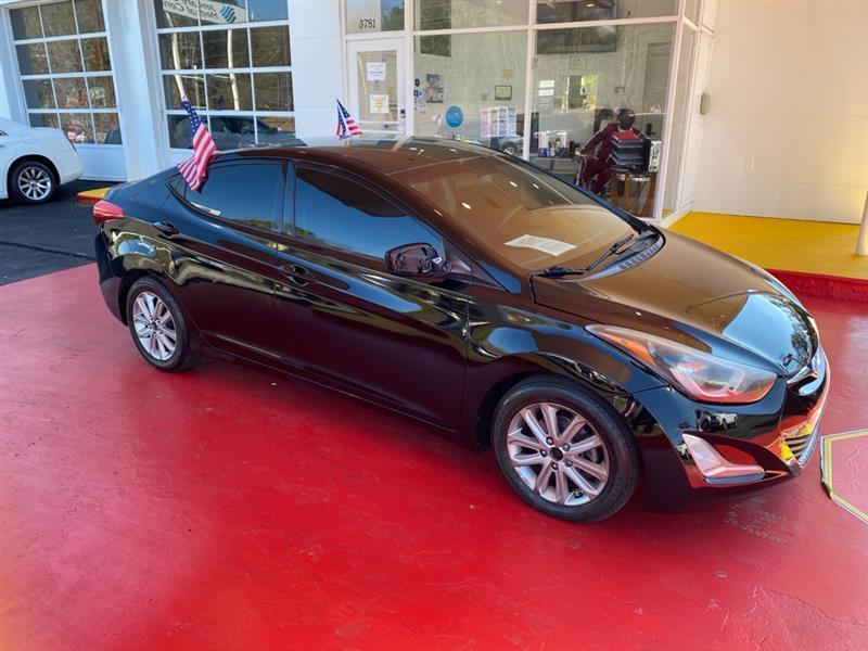 Hyundai Elantra  2014