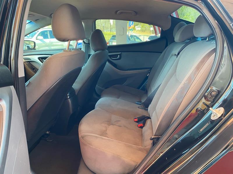 Hyundai Elantra  2014