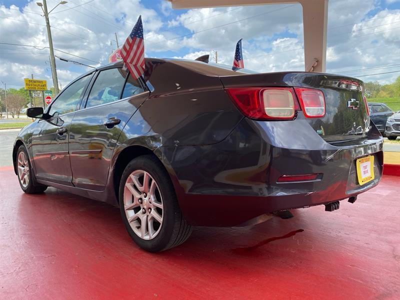 Chevrolet Malibu  2015