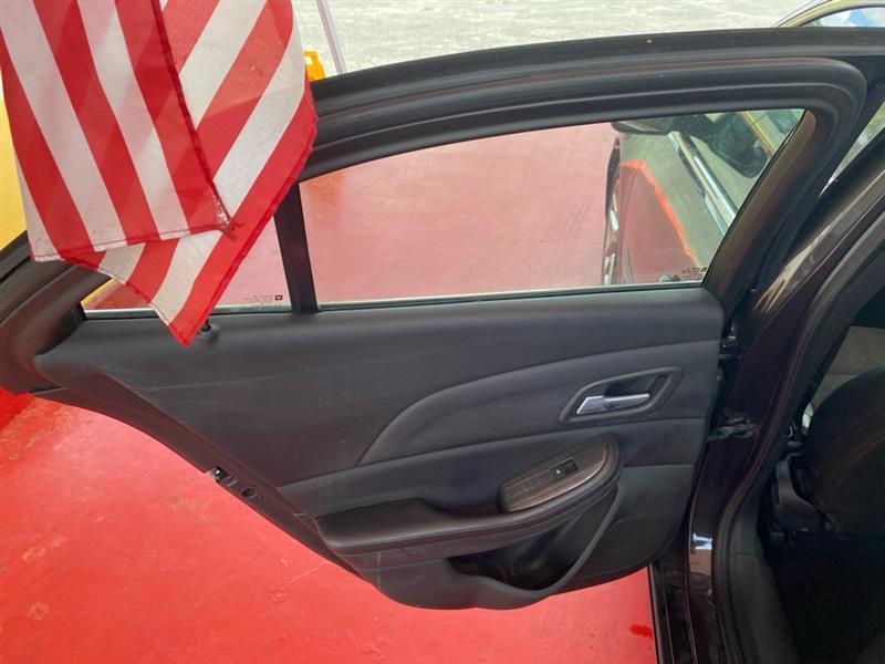 Chevrolet Malibu  2015