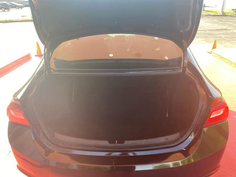 Chevrolet Malibu  2018