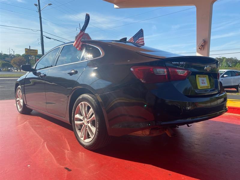 Chevrolet Malibu  2018