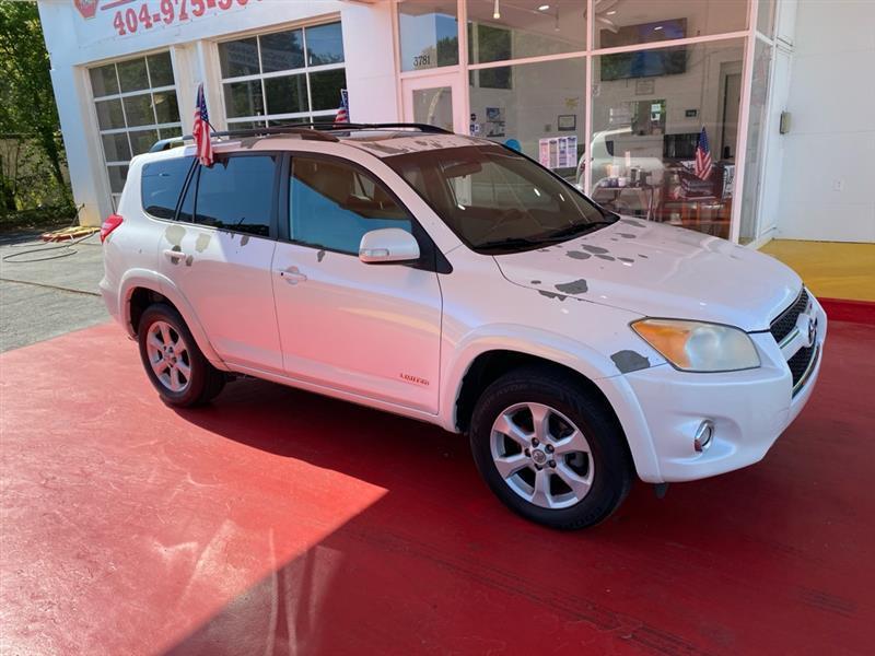 Toyota RAV4  2011