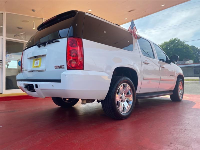 GMC Yukon XL  2008