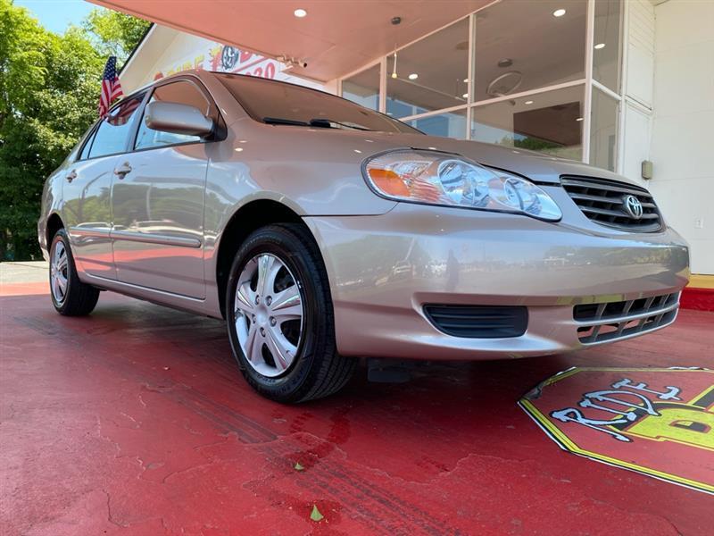 Toyota Corolla  2003