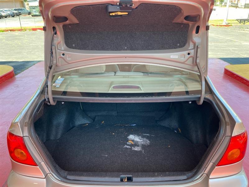 Toyota Corolla  2003