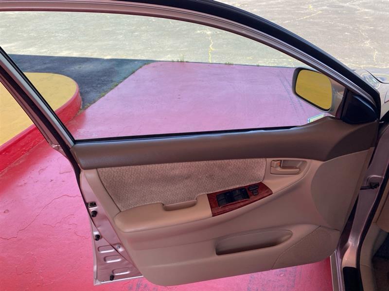 Toyota Corolla  2003