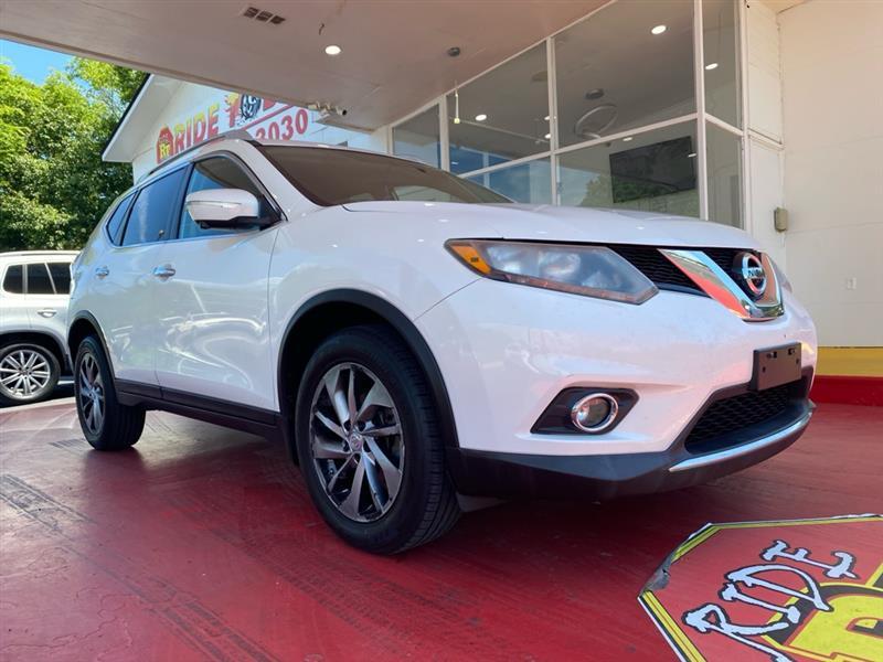 Nissan Rogue  2014