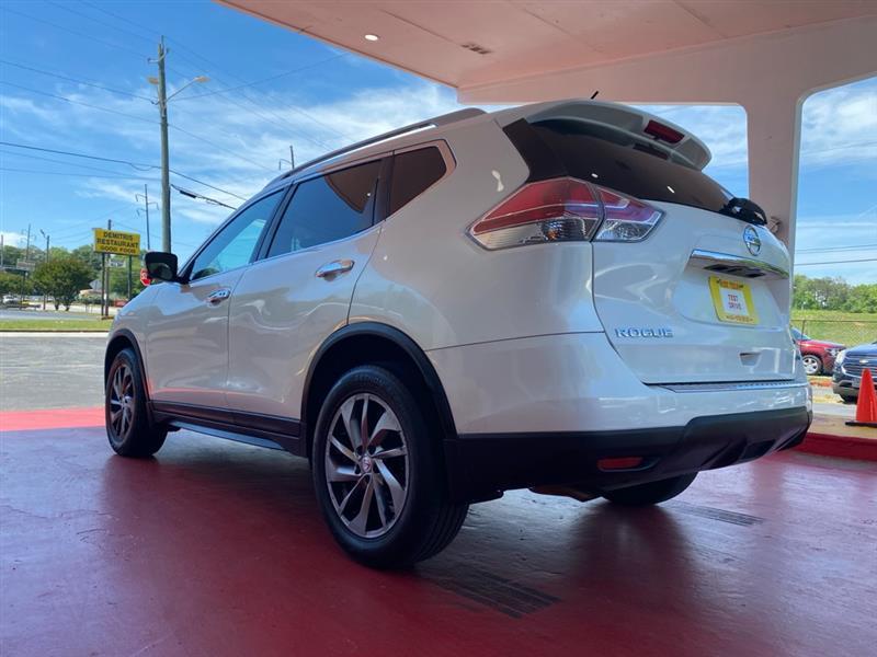 Nissan Rogue  2014