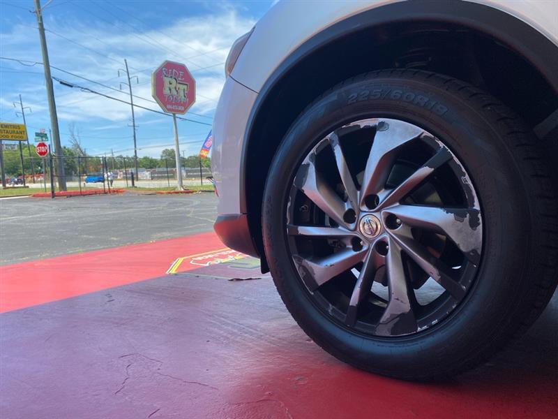 Nissan Rogue  2014