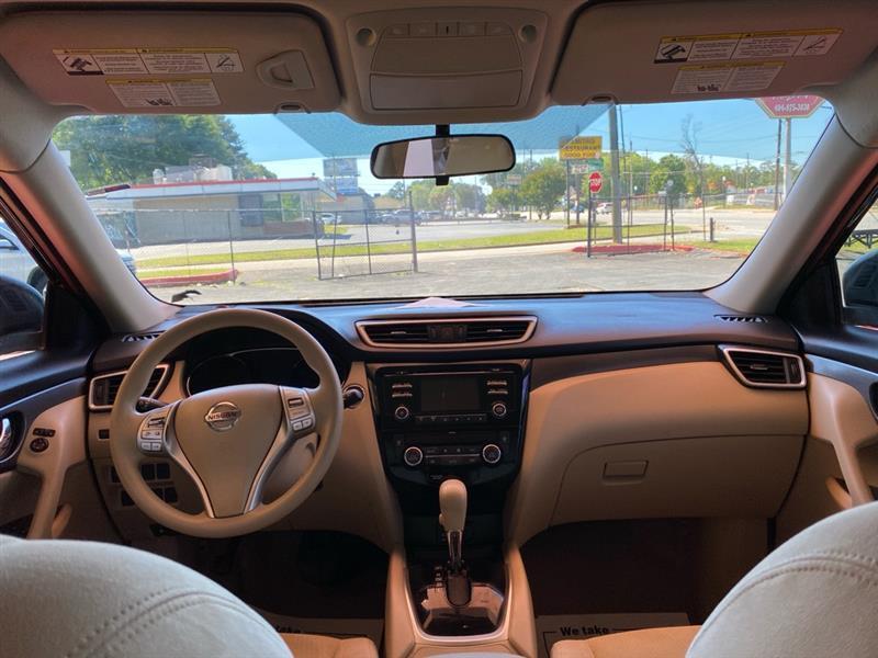 Nissan Rogue  2014