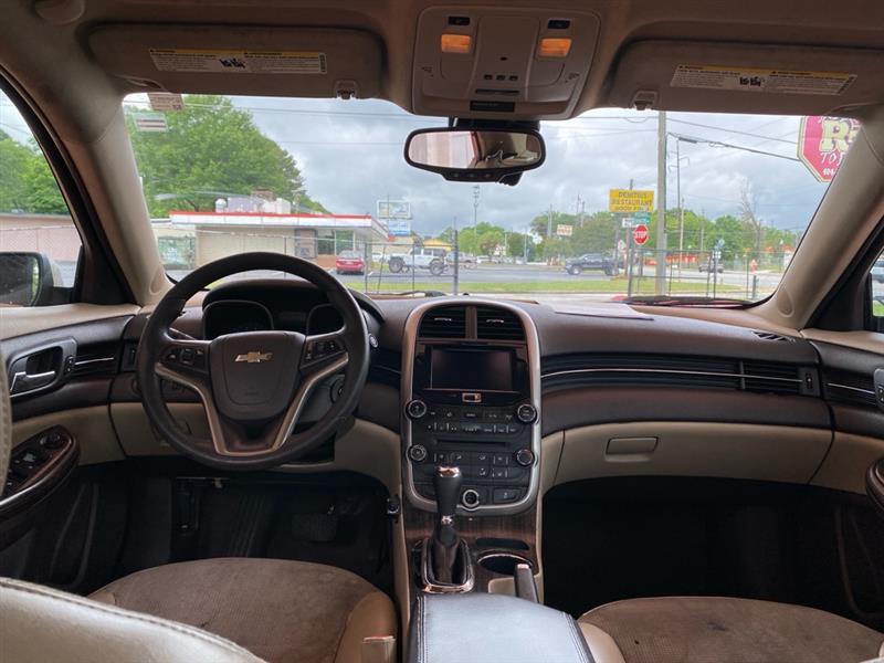 Chevrolet Malibu  2015