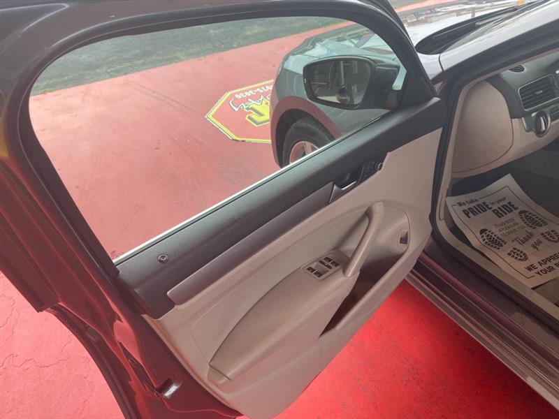 Volkswagen Passat  2015