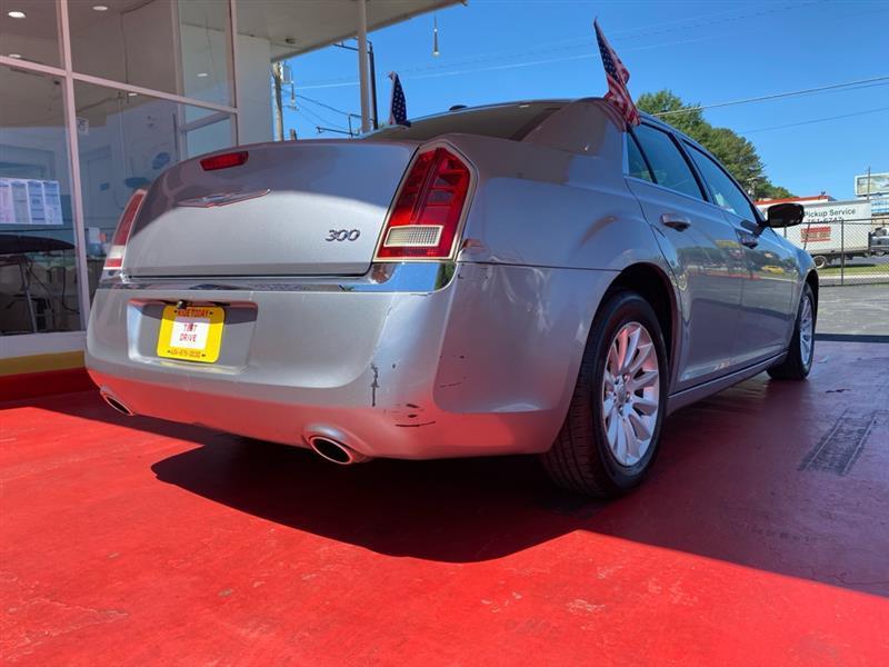 Chrysler 300  2014