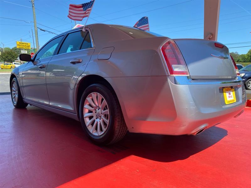 Chrysler 300  2014