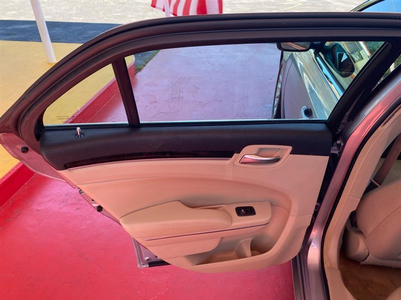 Chrysler 300  2014