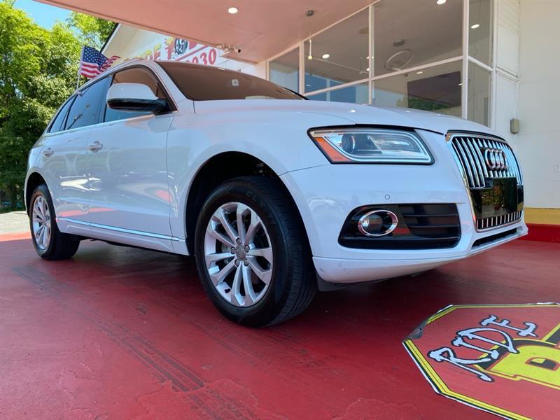 Audi Q5  2015