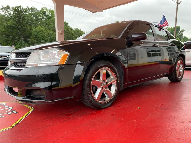 Dodge Avenger  2011