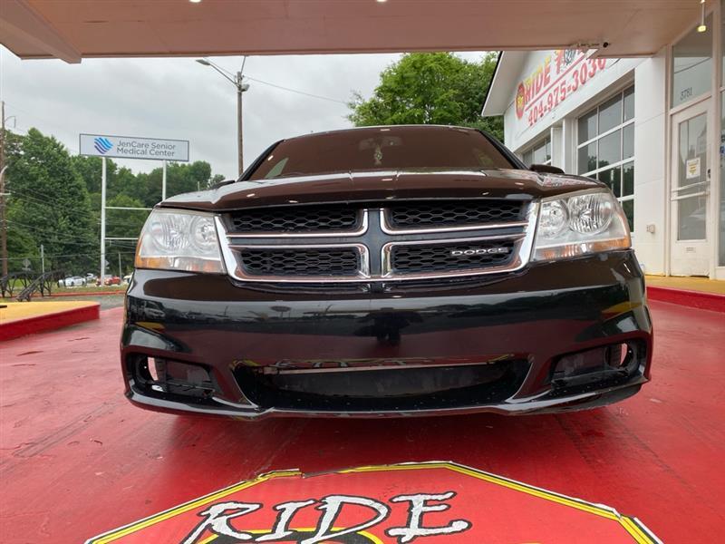 Dodge Avenger  2011