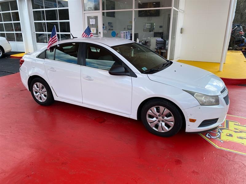 Chevrolet Cruze  2012