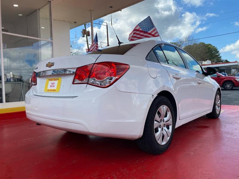 Chevrolet Cruze  2012