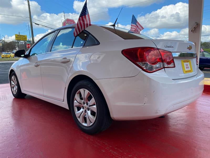Chevrolet Cruze  2012