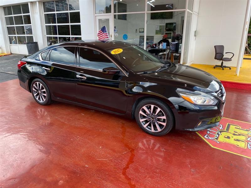 Nissan Altima  2017