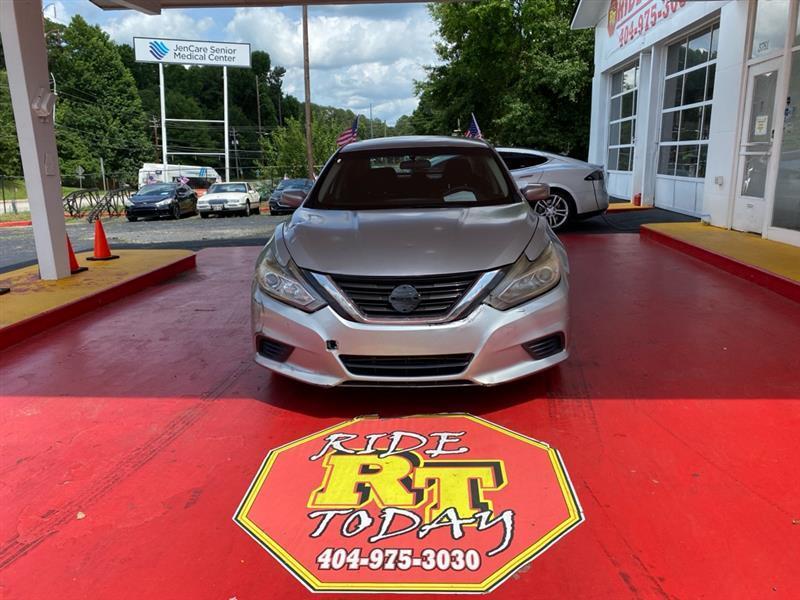 Nissan Altima  2017
