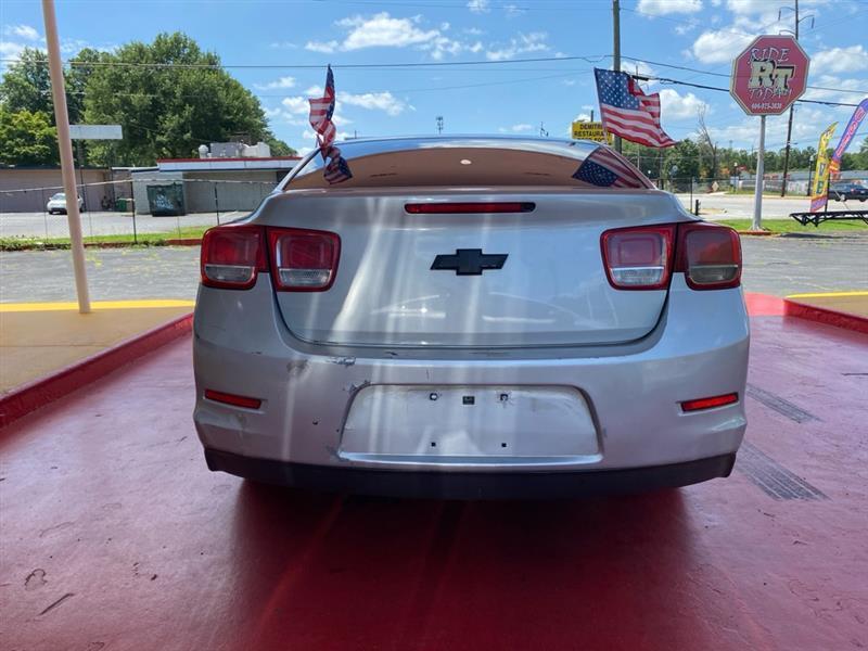 Chevrolet Malibu  2013