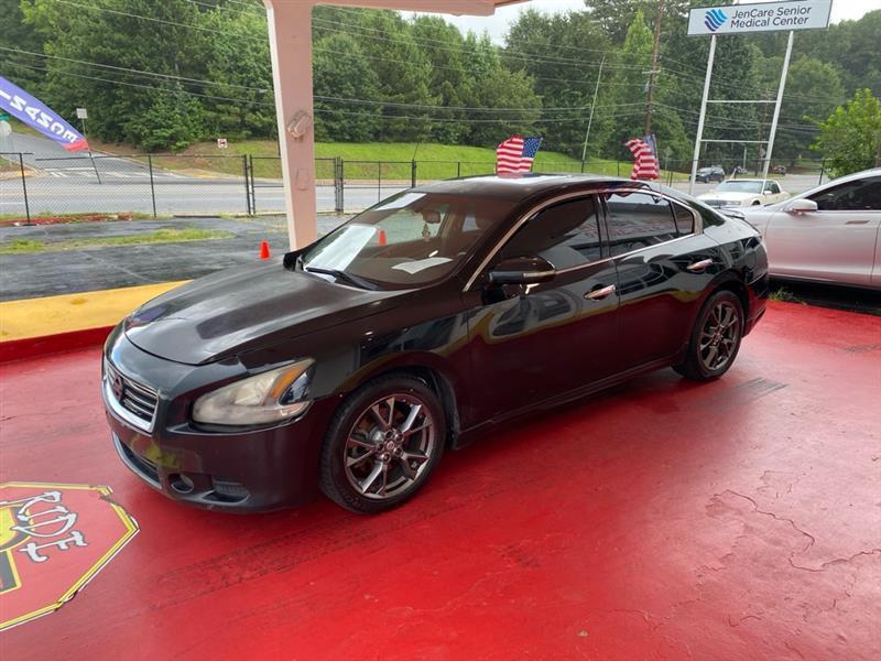 Nissan Maxima  2012