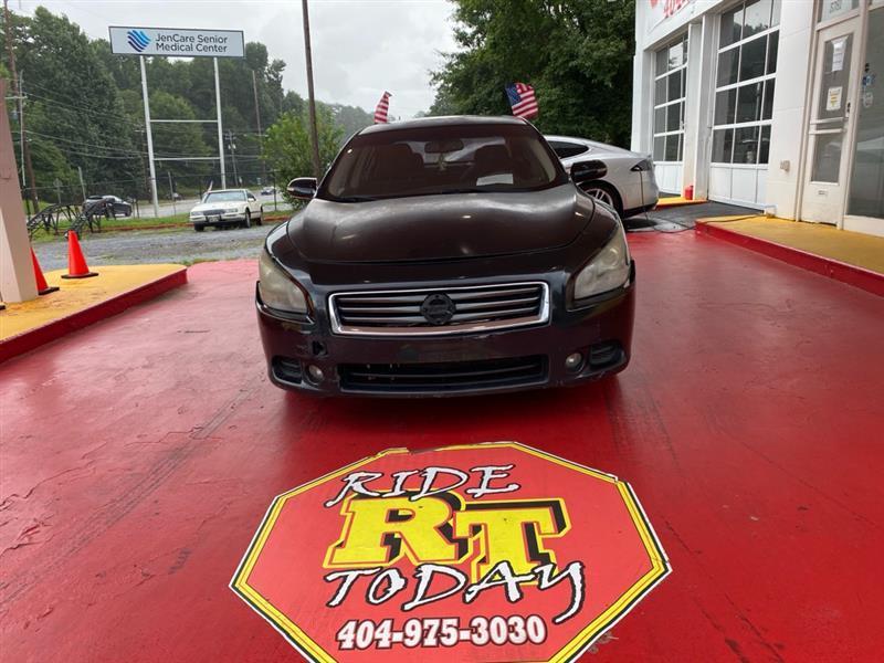 Nissan Maxima  2012