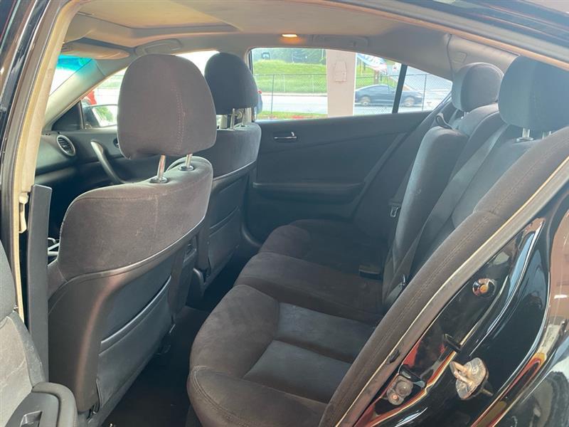 Nissan Maxima  2012