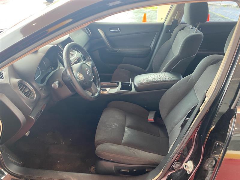 Nissan Maxima  2012