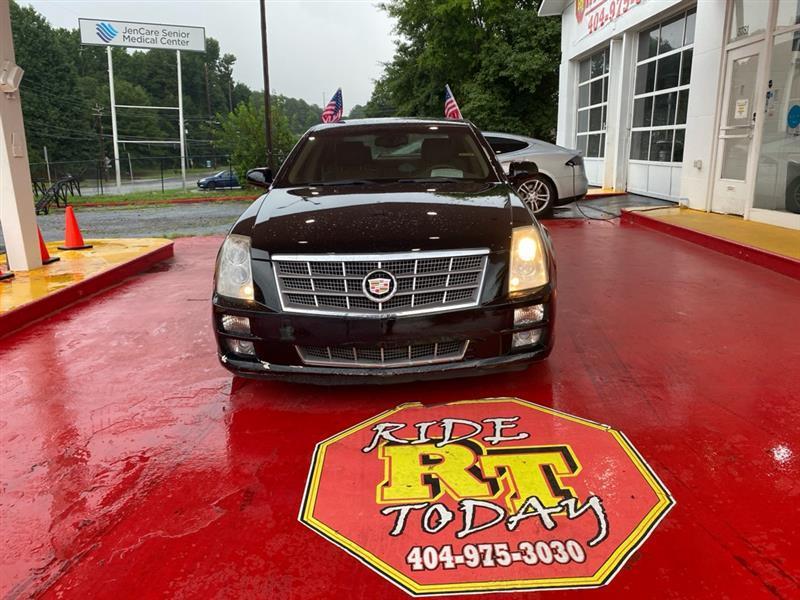 Cadillac STS  2011